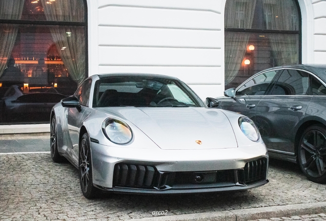 Porsche 992 Carrera 4 GTS MkII