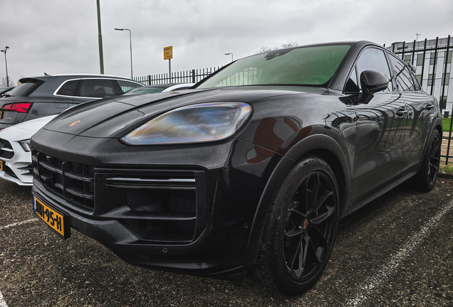 Porsche Cayenne Coupé Turbo E-Hybrid