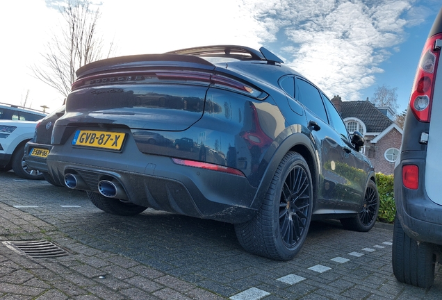 Porsche Cayenne Coupé Turbo E-Hybrid