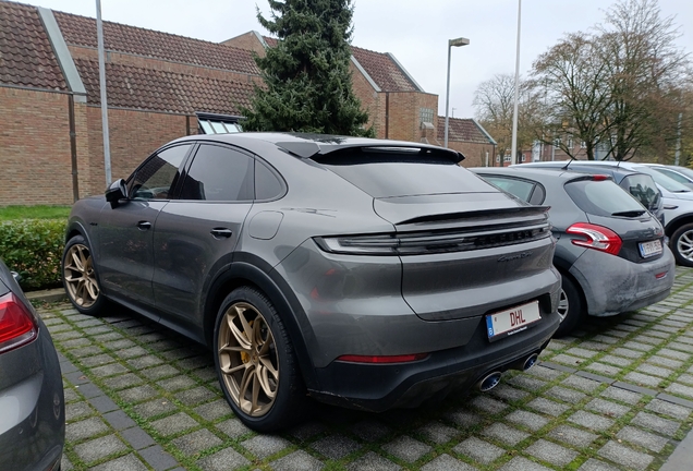 Porsche Cayenne Coupé Turbo E-Hybrid