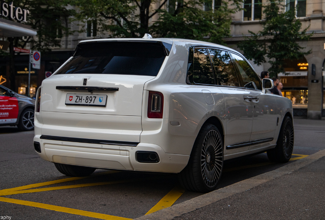 Rolls-Royce Cullinan Black Badge
