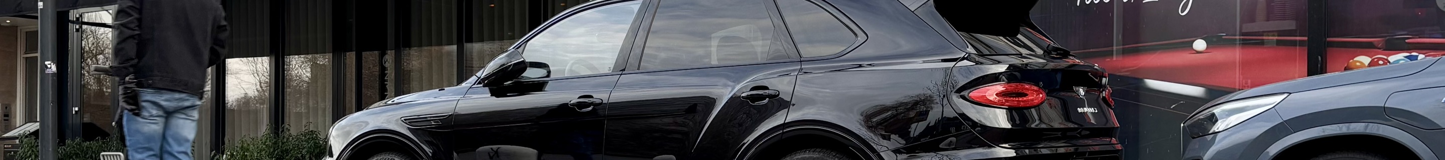 Bentley Bentayga V8 2021