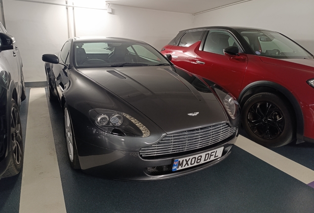 Aston Martin V8 Vantage