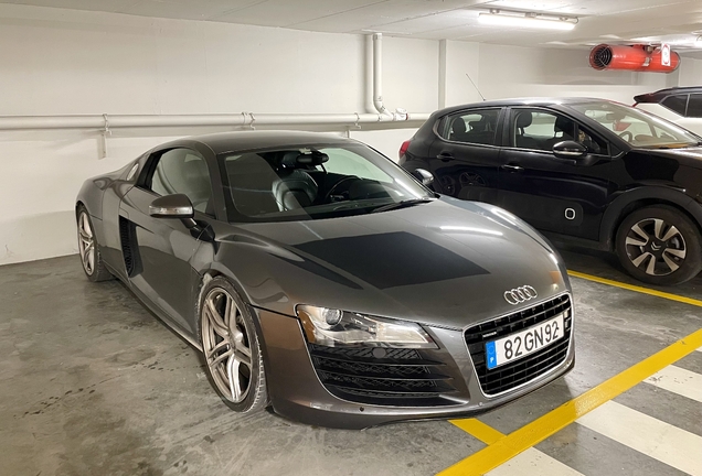 Audi R8