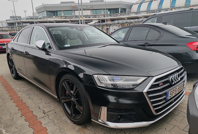 Audi S8 D5