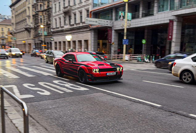 Dodge Challenger SRT Hellcat Widebody