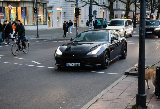 Ferrari GTC4Lusso