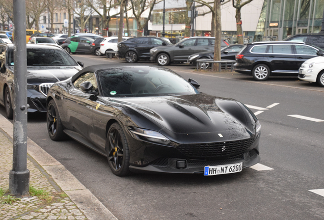 Ferrari Roma Spider