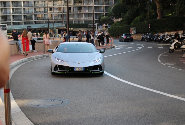 Lamborghini Huracán LP640-4 EVO