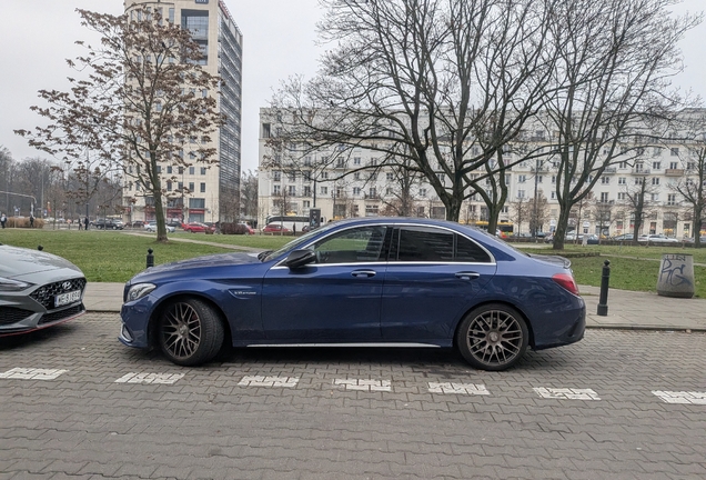 Mercedes-AMG C 63 S W205