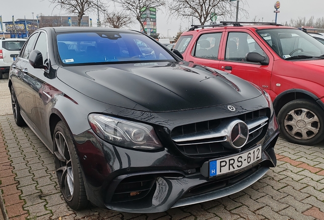 Mercedes-AMG E 63 S W213