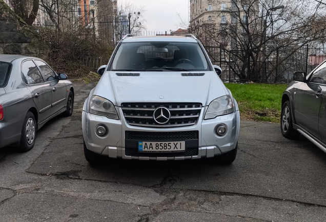Mercedes-Benz ML 63 AMG W164 2009