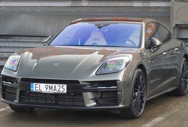 Porsche 972 Panamera Turbo E-Hybrid