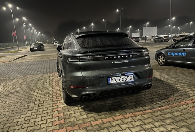 Porsche Cayenne Coupé Turbo E-Hybrid