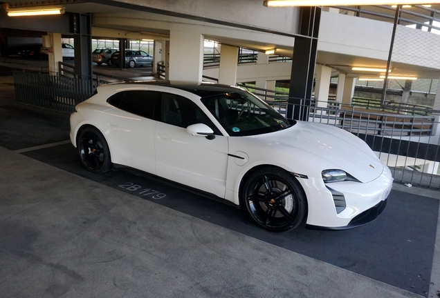 Porsche Taycan GTS Sport Turismo MkI