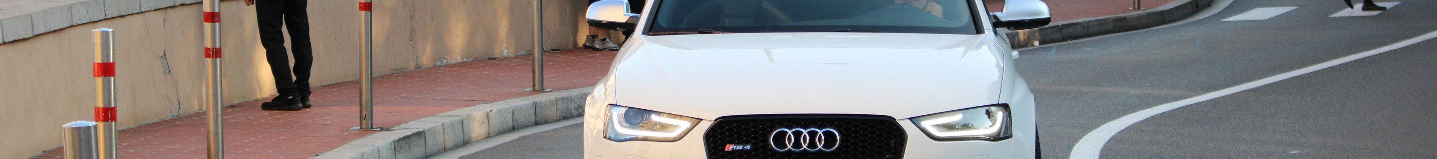Audi RS4 Avant B8