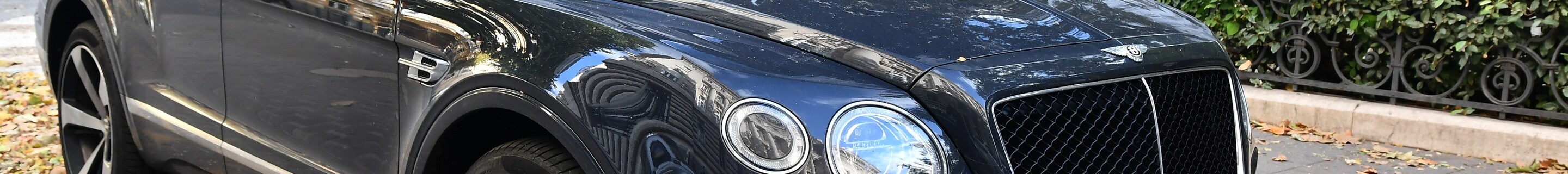 Bentley Bentayga V8