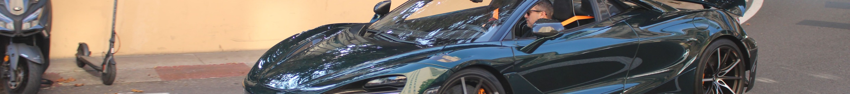 McLaren 765LT Spider