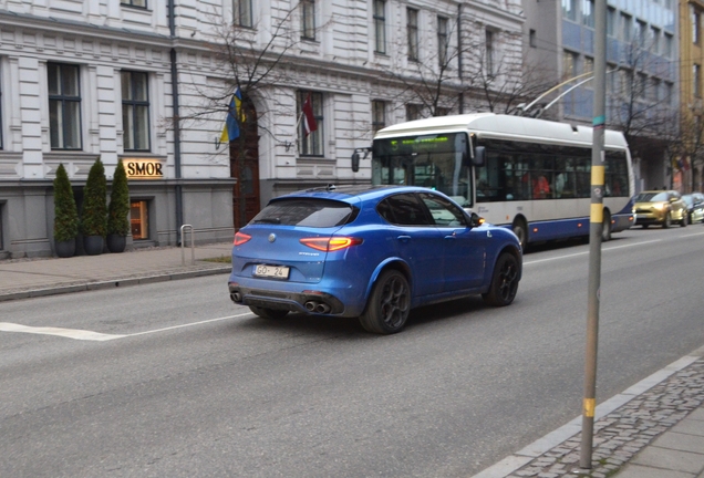 Alfa Romeo Stelvio Quadrifoglio 2023