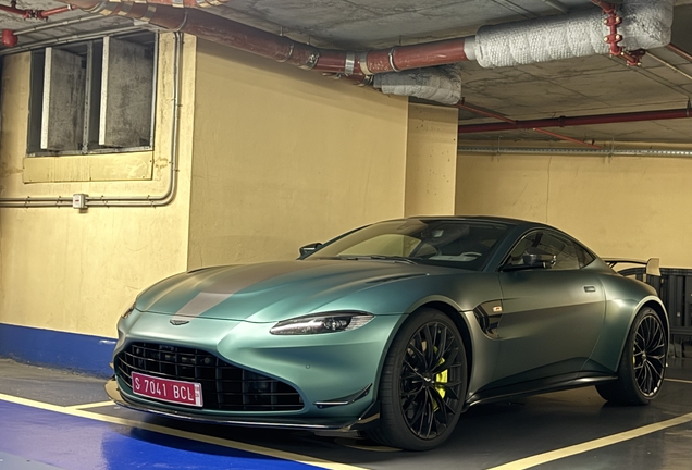 Aston Martin V8 Vantage Formula 1 Edition