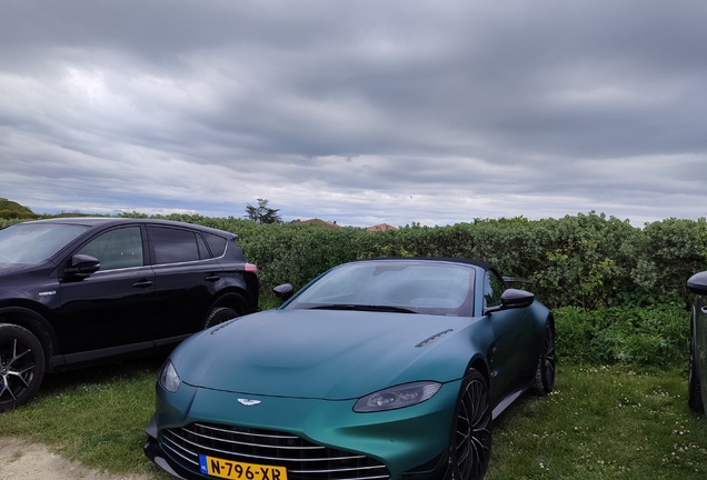 Aston Martin V8 Vantage Formula 1 Edition Roadster