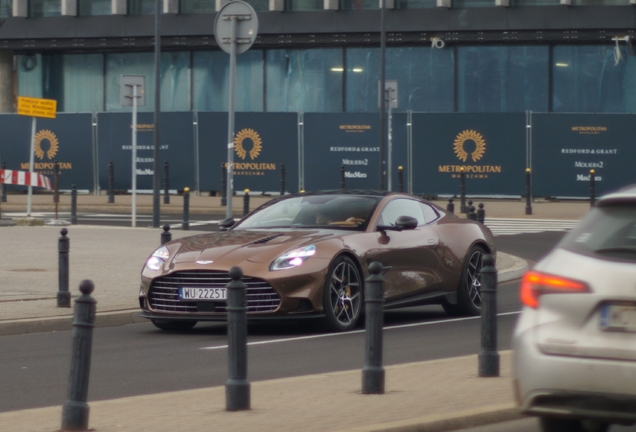 Aston Martin Vanquish 2025