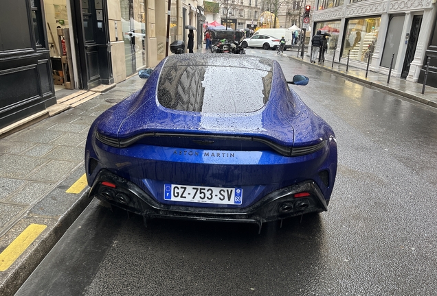 Aston Martin Vantage 2024