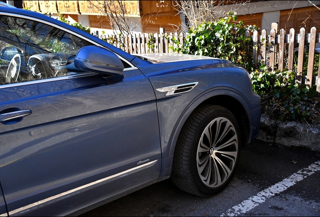Bentley Bentayga Azure
