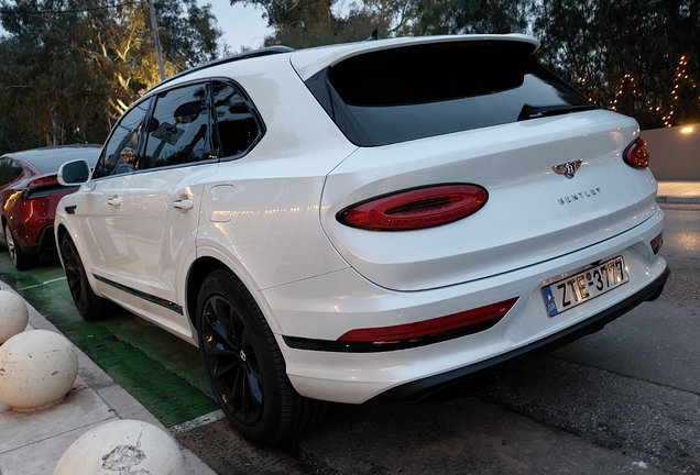 Bentley Bentayga Hybrid 2021