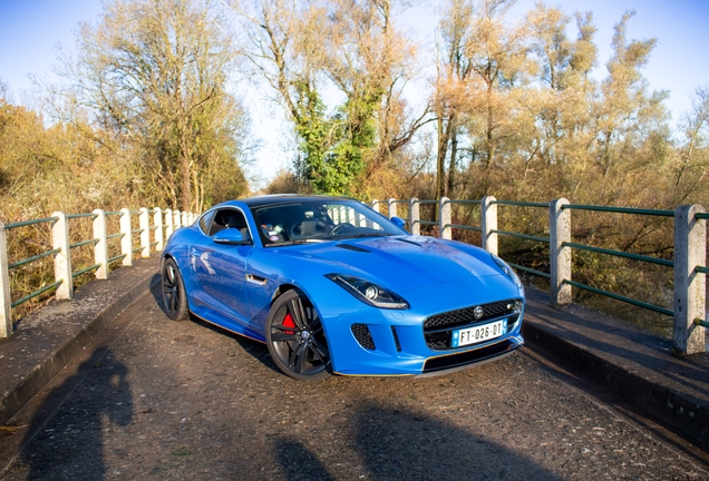 Jaguar F-TYPE S Coupé British Design Edition