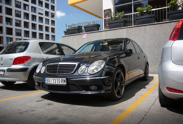 Mercedes-Benz E 55 AMG