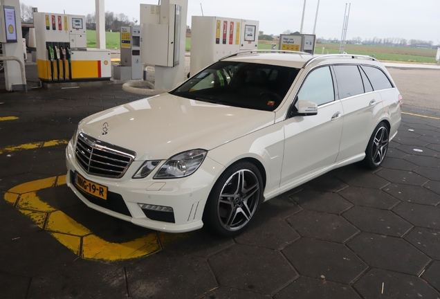 Mercedes-Benz E 63 AMG S212