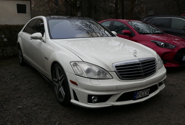 Mercedes-Benz S 63 AMG W221