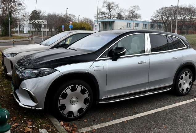 Mercedes-Maybach EQS 680 SUV