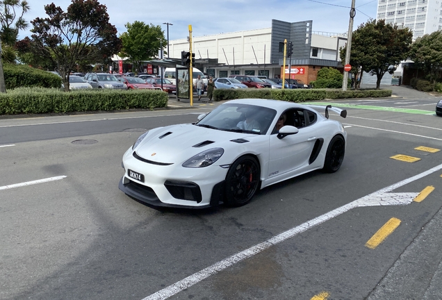 Porsche 718 Cayman GT4 RS
