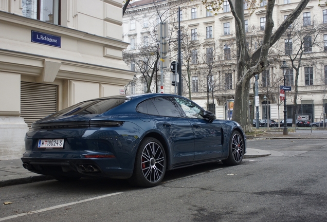 Porsche 972 Panamera Turbo E-Hybrid