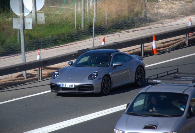 Porsche 992 Carrera 4S MkI