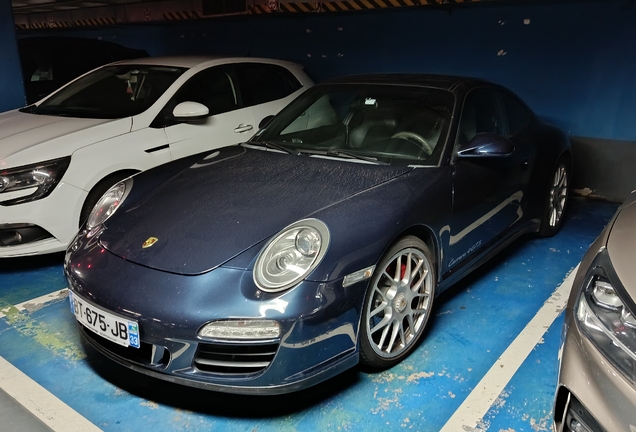 Porsche 997 Carrera 4 GTS