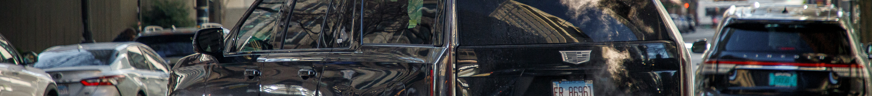 Cadillac Escalade-V ESV 2025