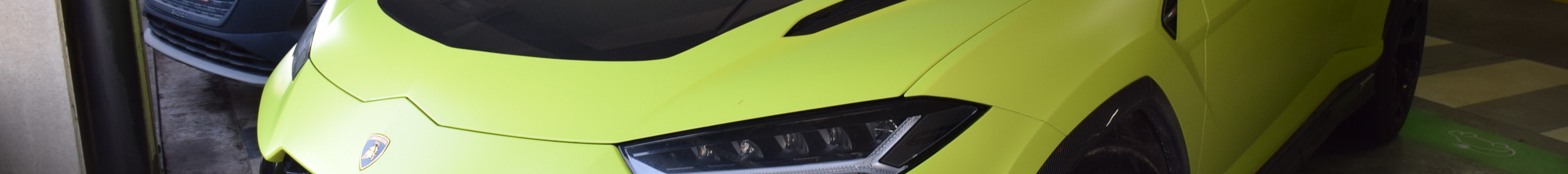 Lamborghini Urus Performante