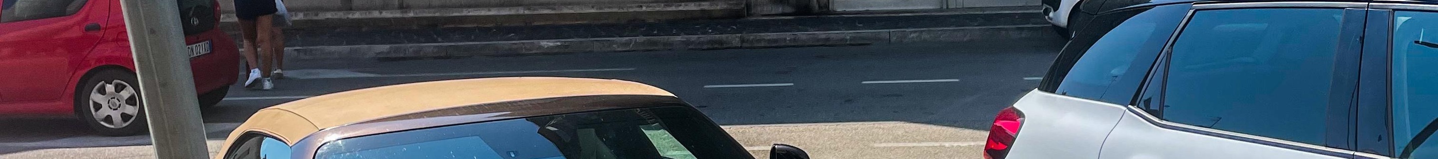 Mercedes-Benz SLS AMG Roadster