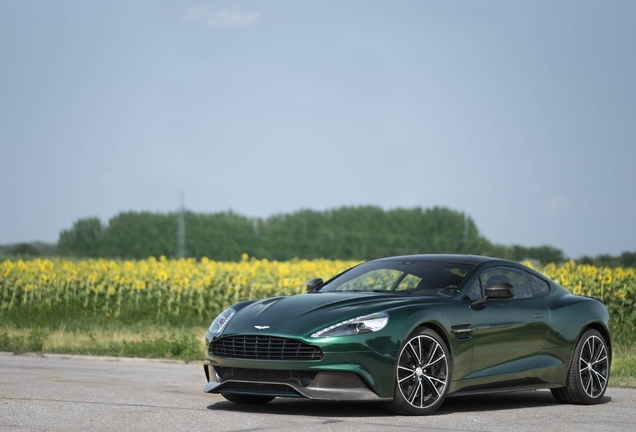 Aston Martin Vanquish 2013