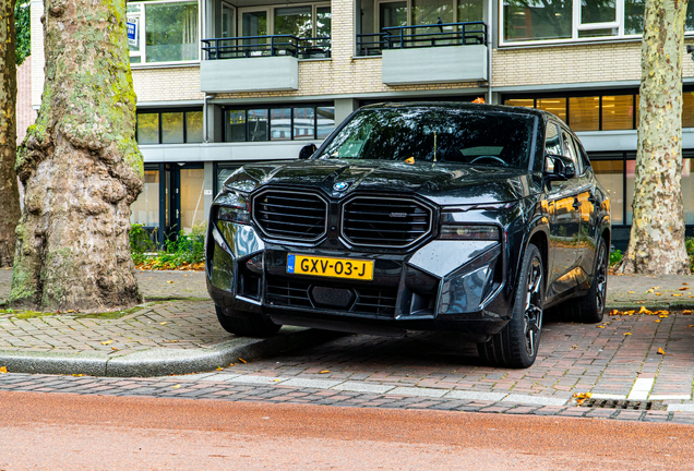 BMW XM G09