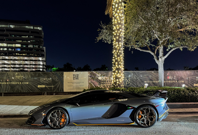 Lamborghini Aventador LP770-4 SVJ Roadster