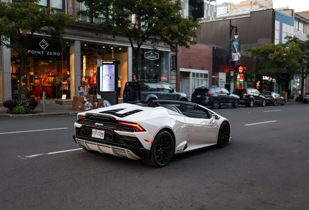 Lamborghini Huracán LP640-4 EVO Spyder