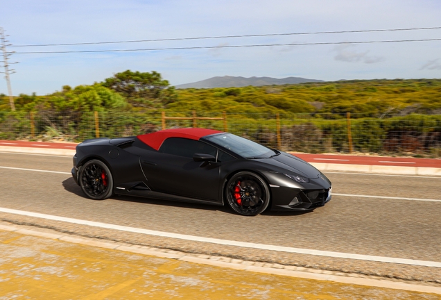 Lamborghini Huracán LP640-4 EVO Spyder