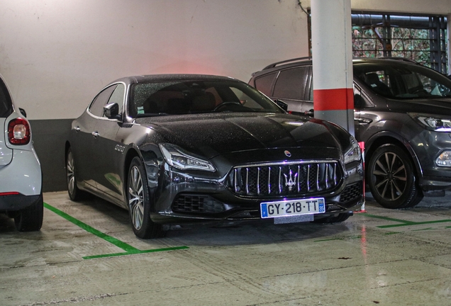 Maserati Quattroporte S Q4 GranLusso 2021
