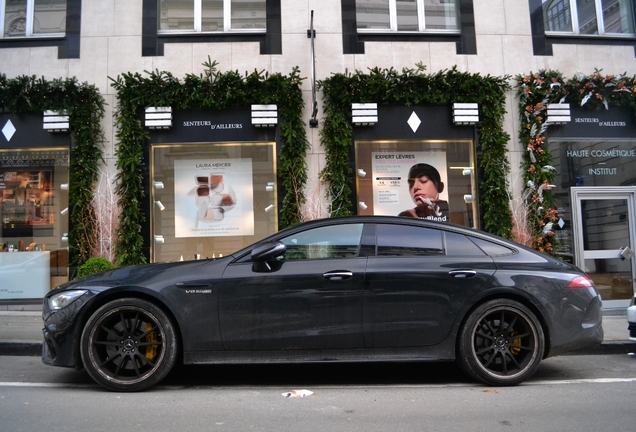 Mercedes-AMG GT 63 S X290