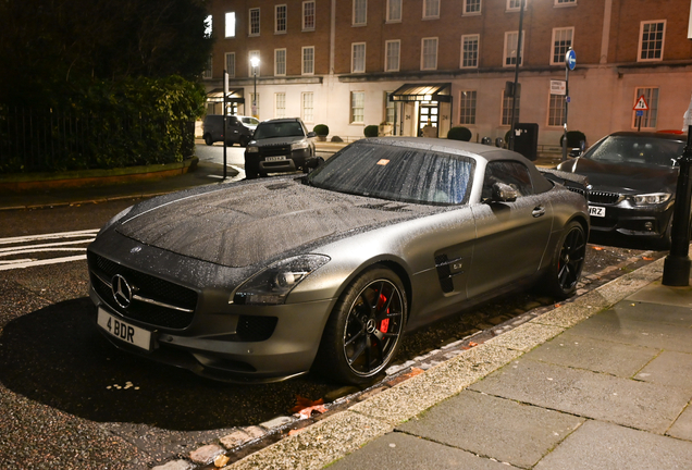 Mercedes-Benz SLS AMG GT Roadster