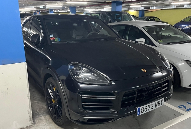 Porsche Cayenne Coupé Turbo S E-Hybrid